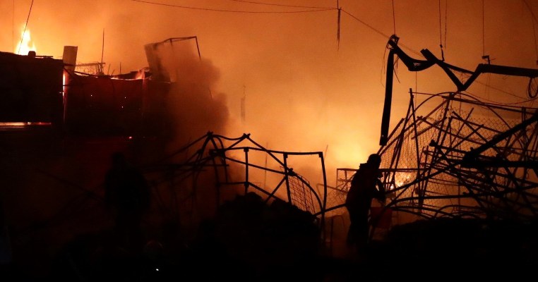 Vista general de los daños ocasionados por un incendio en el popular mercado de La Merced del centro de la Ciudad de México, (México).. FOTO/EFE