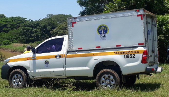 El occiso se encontraba en la calle, en evidente estado de embriaguez, por lo que fue puesto a órdenes del Juez de Paz. Foto/Thays Domínguez