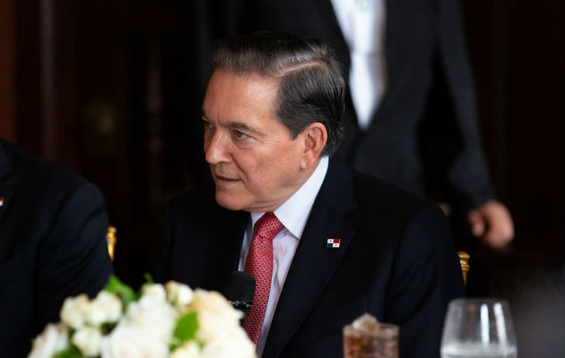 El presidente Laurentino Cortizo enviará la resolución a la Asamblea Nacional para pedir el retiro de las reformas constitucionales. Foto: Panamá América.