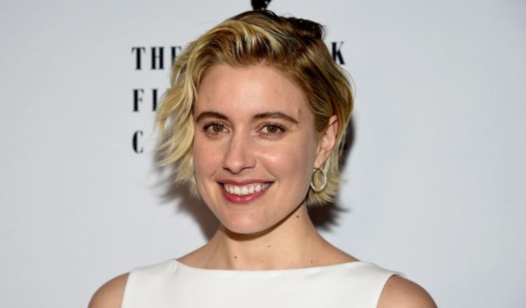 Greta Gerwig .