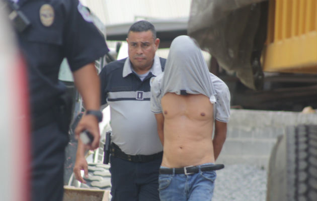 Matan a comerciante chino en La Chorrera, de un disparo en la cabeza En un rápido operativo se pudo aprehender al presunto victimario. Foto: Eric A. Montenegro.