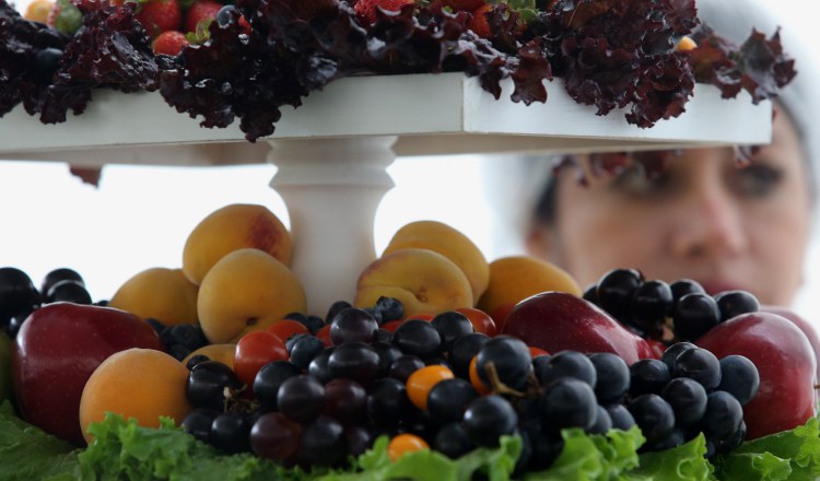 La Organización Mundial de la Salud recomienda consumir al menos 400 gramos de frutas al día. 