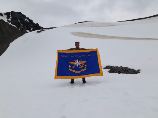 El capitán del Jorge Lombardo, del Servicio Nacional Aeronaval, dijo sentirse orgulloso de la oportunidad que se le brindó.