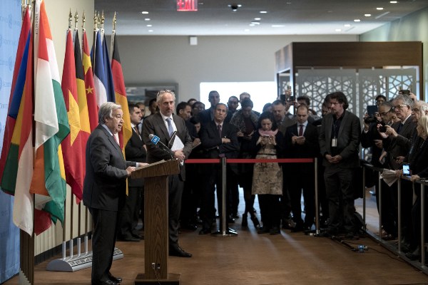  El secretario general de la ONU, António Guterres, el pasado lunes había solicitado que se bajara escalada, de violencia y que imperara el diálogo. FOTO/EFE