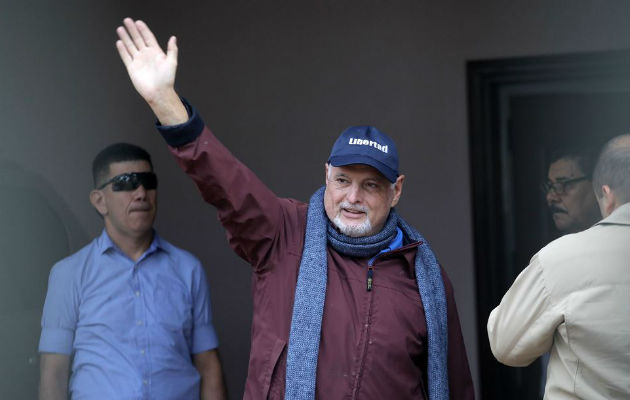 El expresidente Ricardo Martinelli fue declarado no culpable en el caso de los 'pinchazos telefónicos'. Foto: Panamá América.