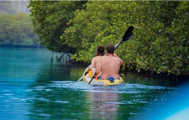 El kayac es uno de los deportes que disfrutan los turistas locales y extranjeros en época de verano a nivel nacional. ATP