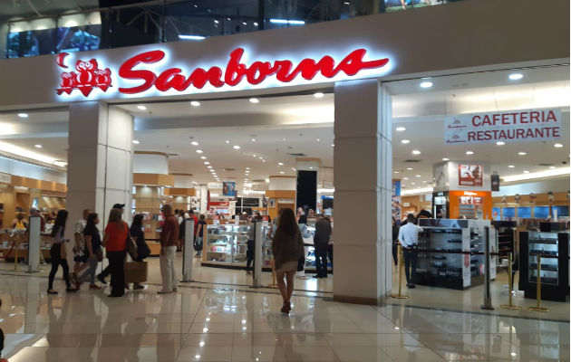  Sanborns una cadena de cafeterías y tiendas departamentales, que ofrece productos de tecnología, electrónica, libros, música, juguetería y accesorios de belleza.