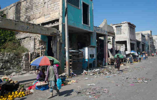 Terremoto dejó más de 300 mil muertos en Haití. Foto/EFE