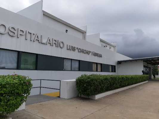 Los pacientes Yolena Váldez Santos,  Disniel  Váldez Santos y Efigenia Váldez Santoso, permanecen hospitalizados en la sala de trauma del hospital de Veraguas,  así lo confirmó el docto Jovanes, quien indicó que mejoran sus condiciones de salud.