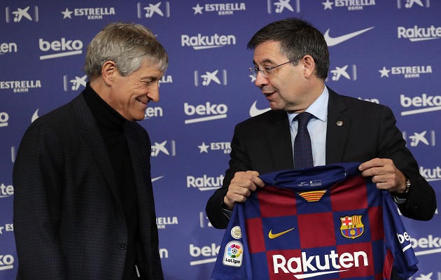 Quique Setién y Josep Maria Bartomeu presidente del Barcelona. Foto:AP