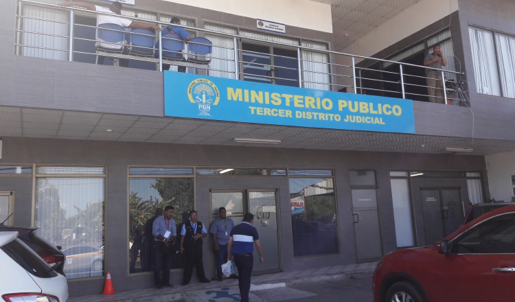 Jean Carlos Cerrud, fiscal del Ministerio Público en la provincia de Chiriquí,  fue separado de su cargo.