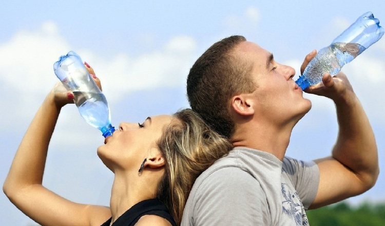 'Tips' a la hora de hidratarse. Foto: Pixabay