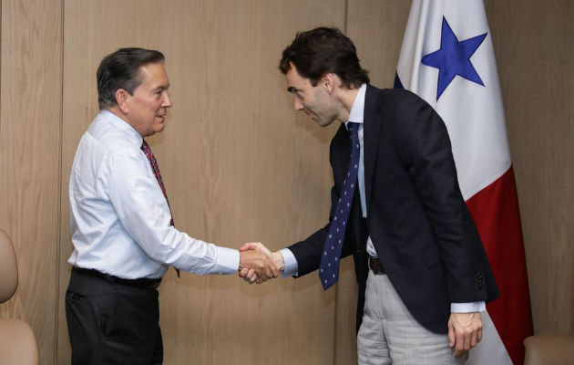 El presidente de la República, Laurentino Cortizo Cohen, le dio la bienvenida al empresario español y le agradeció el interés de invertir en Panamá.