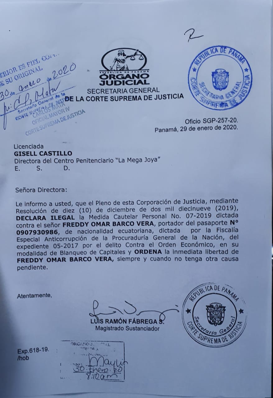 Orden de liberación del ecuatoriano, firmada por el presidente de la Corte. Foto de Luis Avila