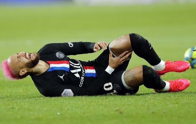 Neymar sufrió una lesión en el partido contra  Montpellier.  Foto:AP