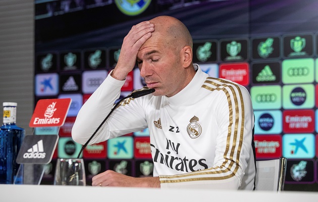 Zinedine Zidane en conferencia de prensa.