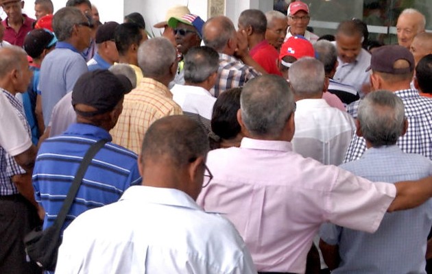 El pago a jubilados y pensionados se hará efectivo este miércoles 19 de febrero. 