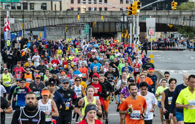 Entrenar y terminar un maratón puede dejar las arterias más flexibles y biológicamente más jóvenes, incluso en corredores lentos. Foto / Karsten Moran para The New York Times.