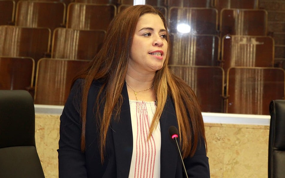 La diputada Corina Cano es la proponente del proyecto de Ley No. 18 sobre identidad para bebés fallecidos en el vientre materno.
