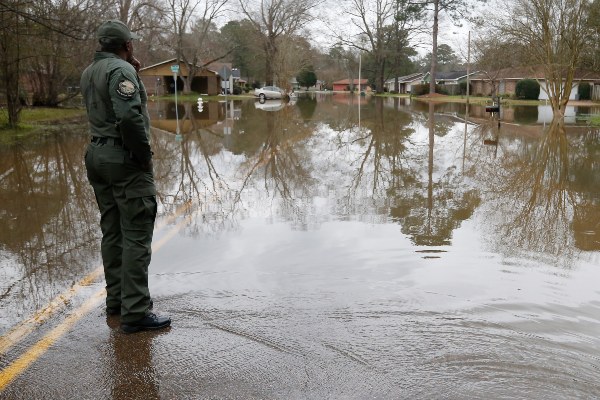 Varias casas inundadas. FOTO/AP