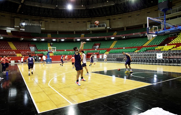 Jugadores de Paraguay entrenan en la Arena Roberto Durán: Foto:EFE