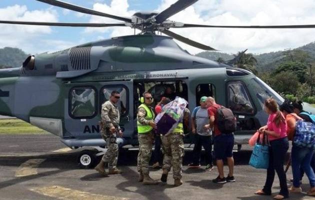 El traslado de los docentes de áreas de difícil acceso se realizará por vía aérea, terrestre y acuática.