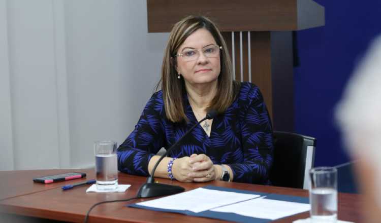 Rosario Turner, ministra de salud, ha heredado esta situación irregular que ha sido denunciada varias veces.