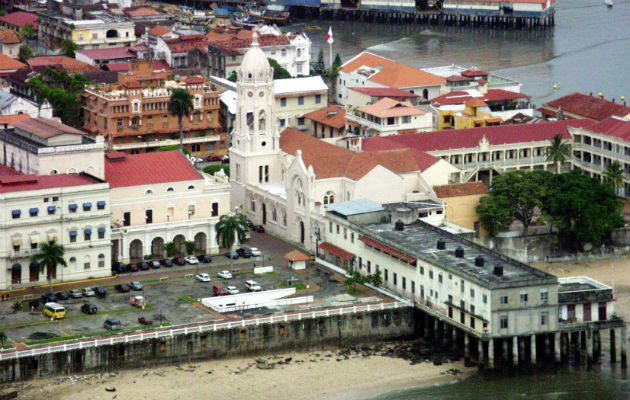 Casco Antiguo. Es escenario de actividades culturales, en el Teatro Nacional, la Galería Juan Manuel Cedeño, Casa Góngora, el Museo del Canal...Foto: Panamá América