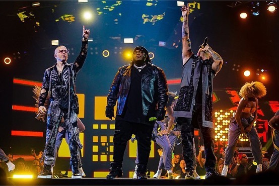 Sech junto a Wisin y Yandel. Foto: Instagram