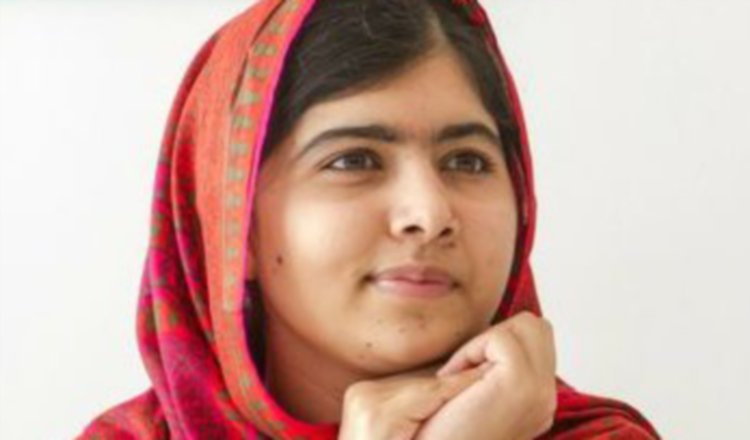 Malala Yousafzai. Fue galardonada con el Premio Nobel 2014. Sentó precedente como la persona más joven a la que se le ha entregado este en la historia. Foto: cambio16.com