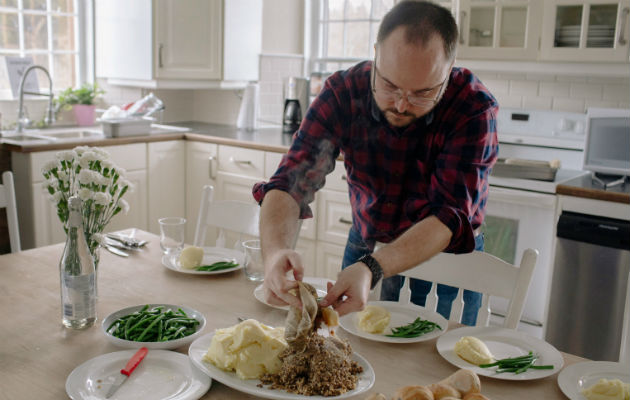 Paul Bradshaw ha enviado sus haggis al otro lado de la frontera pese a un veto. Foto / Chloe Ellingson para The New York Times.