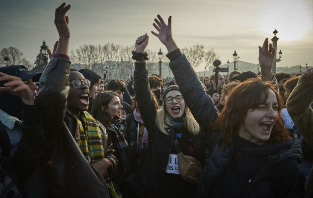 El esfuerzo del presidente Macron por consolidar los planes pensionarios galos ha visto oposición. Una protesta en enero. Foto / Kiran Ridley/Getty Images.