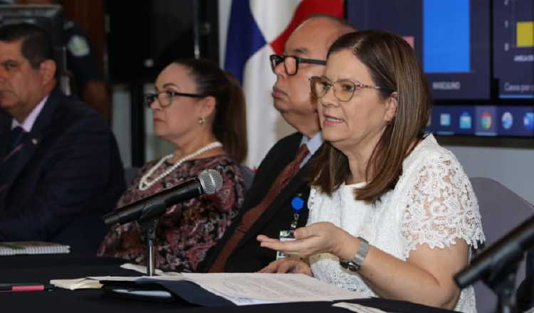 A partir de hoy, la conferencia de prensa tendrá restricciones en cuanto a la cantidad de periodistas que podrán cubrirla. Sugey Fernández