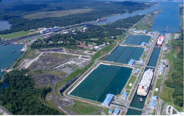 El Canal de Panamá se mantiene comunicación permanente con los médicos de Sanidad Marítima del Minsa. Foto/Canal de Panamá