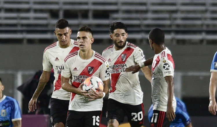 River Plate viene de vencer al Deportivo Binacional de Perú por 8-0 en la Copa Libertadores. Foto AP