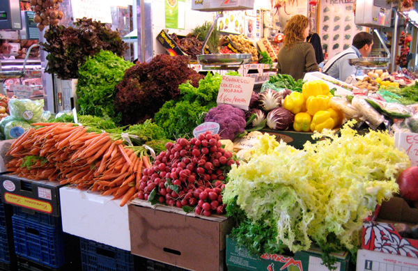 Las consecuencias podrían ser dramáticas si los casos de COVID-19 -ya presentes en más de 100 países-, proliferan en los 44 que necesitan ayuda alimentaria externa. Foto/FAO