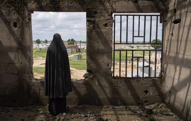 Muchas mujeres que han sido raptadas por Boko Haram enfrentan estigma al regresar a sus hogares. Foto / Laura Boushnak para The New York Times.