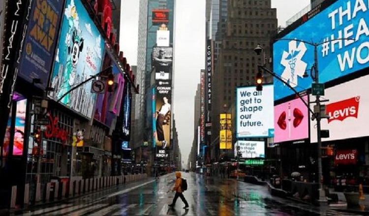 Wall Street acabó anotando ganancias semanales tras las fuertes caídas de la semana anterior.  Foto: EFE.