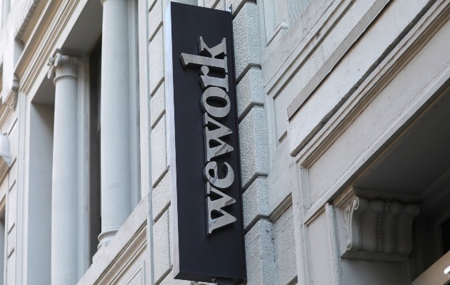 WeWork, la empresa de renta de oficinas, canceló su OPI y cambió a su director ejecutivo el año pasado. Foto / Mike Segar/Reuters.