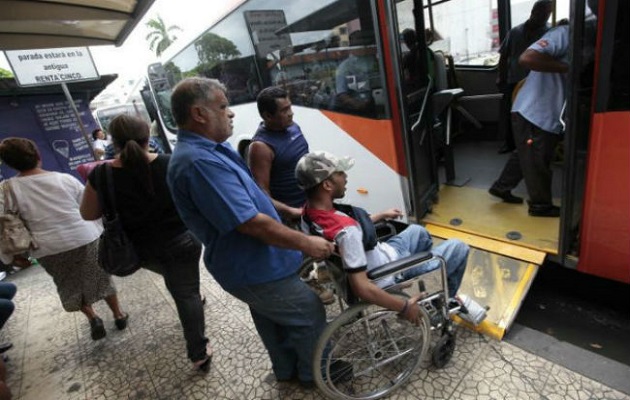Unas 370 mil 53 personas viven con algún grado de discapacidad en Panamá, de acuerdo con la Organización Mundial de la Salud. Foto: Panamá América.