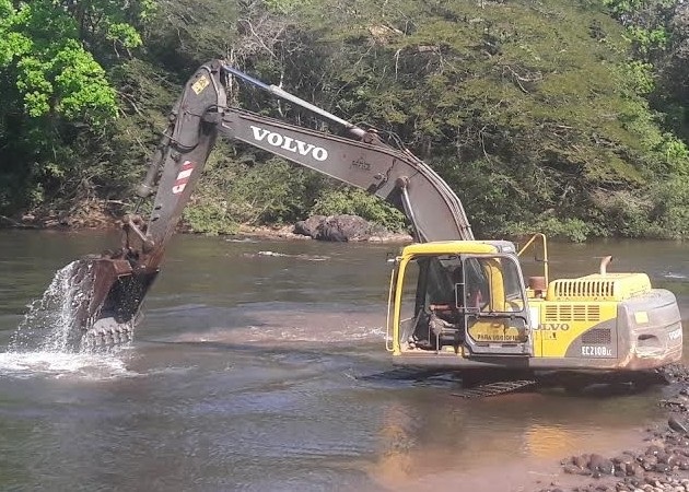 Se busca acumular agua cruda para evitar el desabastecimiento de la población. Foto: Archivo/Ilustrativa.