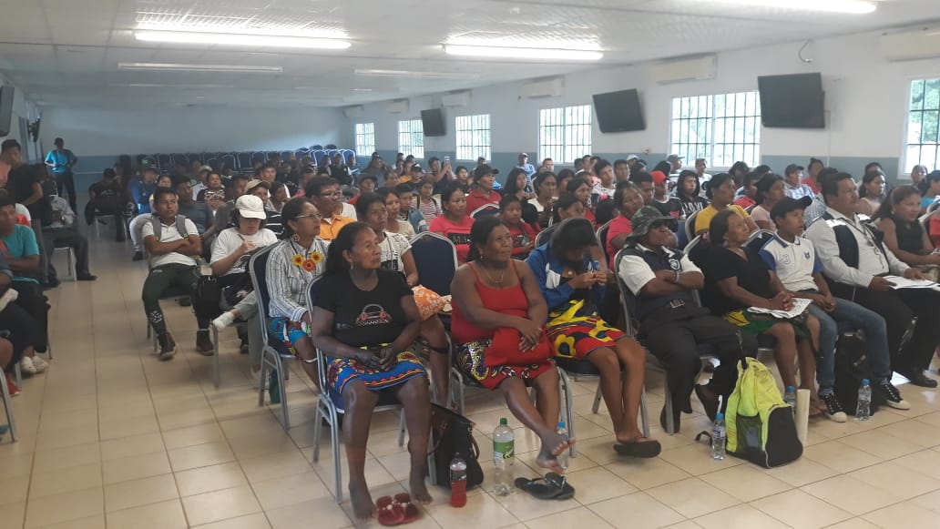Autoridades comarcales suspenden el servicio de transporte de Unión Chocó a Yaviza En la reunión participaron personal del Minsa, Senafront y miembros de la comunidad. Foto: Archivo/Ilustrativa.