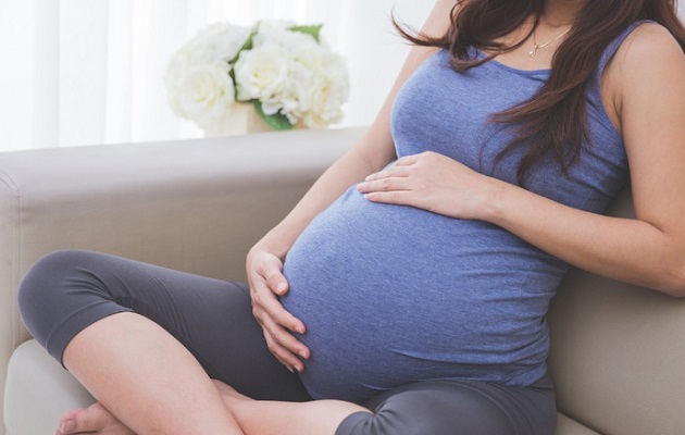 Las embarazadas podrán hacer en línea sus trámites. 