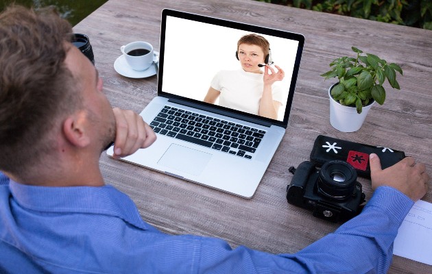 Reuniones por videoconferencias se hacen habituales. Foto: Pixabay