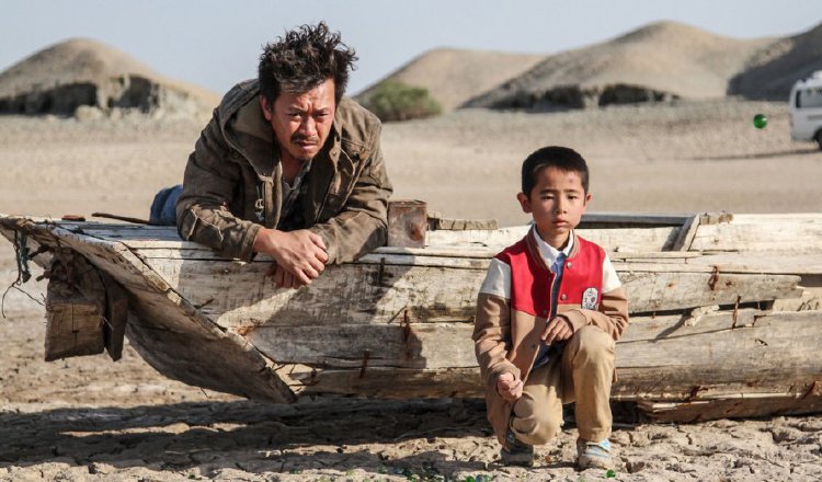 'The Roads Not Taken', se presentará vía 'streaming'.  Javier Bardem y Salma Hayek forman parte del reparto.