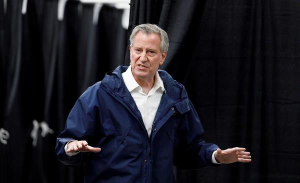 El alcalde de Nueva York, Bill de Blasio,aplaudió el complicado rol que los profesores han tenido que asumir en las últimas semanas y la rapidez con la que se han adaptado a las nuevas circunstancias. FOTO/EFE
