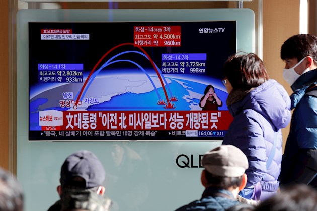 De acuerdo con un comunicado del Ministerio de Defensa de Corea del Sur, el Norte disparó varios misiles de crucero antibuque en torno a las 07.00 hora local (22.00 GMT del lunes) hacia aguas del Mar de Japón (llamado Mar del Este en las dos Coreas).