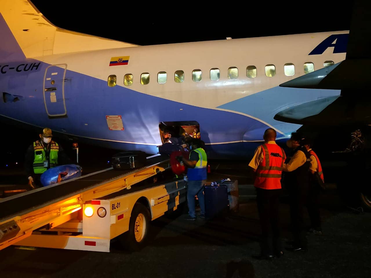 El sábado salió un vuelo hacia Ecuador con insumos médicos para combatir el COVId-19. Foto de cortesía