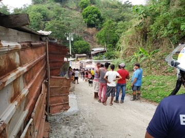 Ministerio de Vivienda y Ordenamiento Territorial realiza las  evaluaciones sociales a las familias damnificadas y afectadas para el apoyo humanitario.