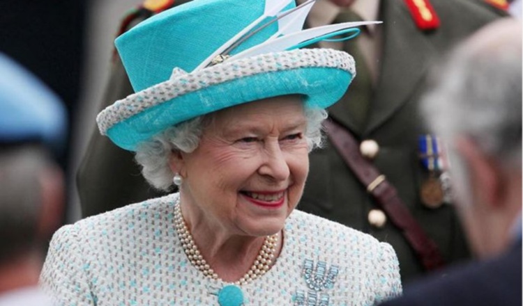 Reina Elizabeth II.  Instagram